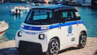 Photo of Grčka regrutuje najsporije električne policijske automobile na svetu
